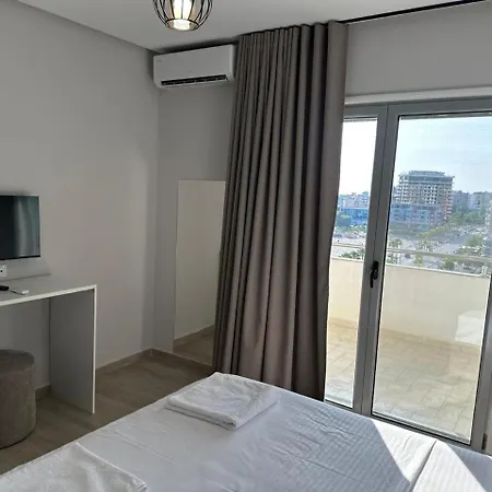 A&r Seaview アパート Vlorë