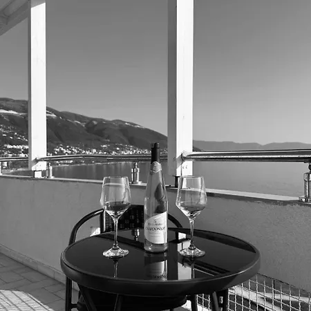 A&r Seaview 아파트 Vlorë